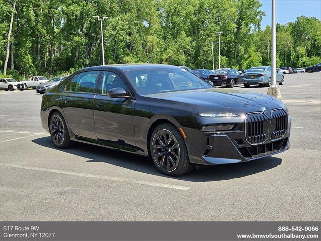 new 2025 BMW 760 car, priced at $138,205
