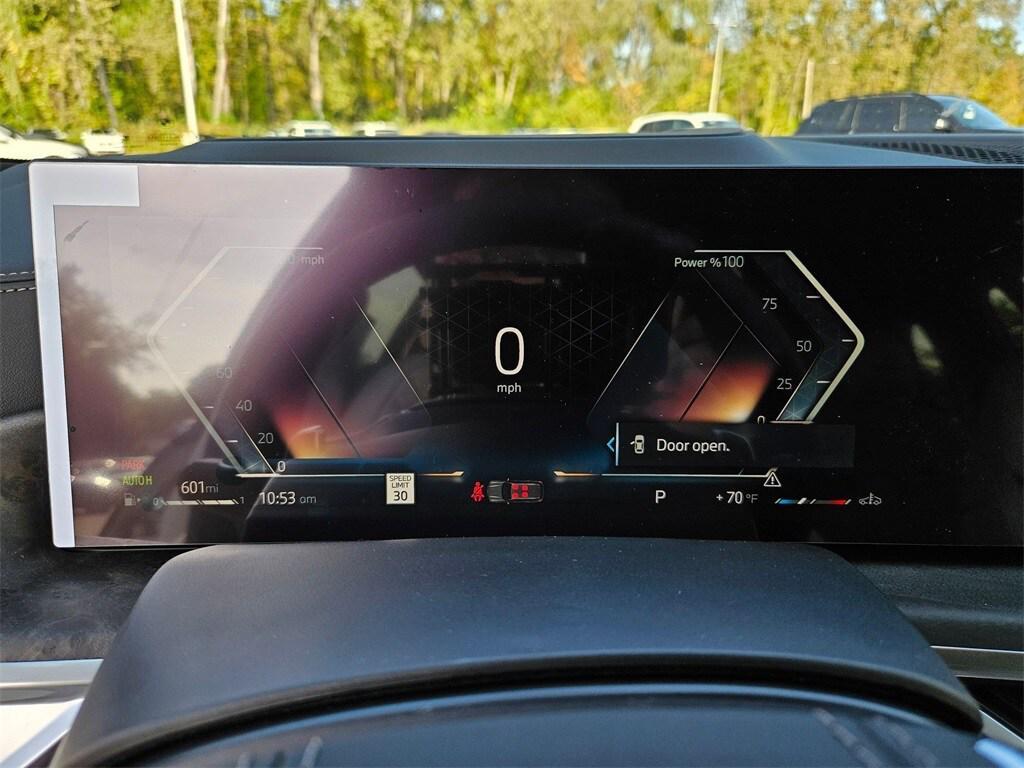 new 2026 BMW X7 car, priced at $95,265