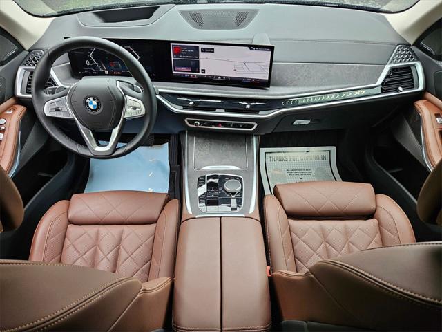 used 2025 BMW X7 car, priced at $80,077