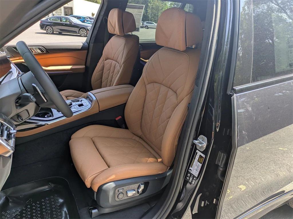 new 2026 BMW X7 car, priced at $98,215