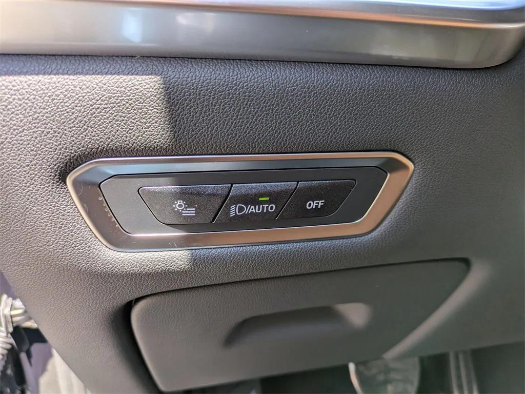 new 2026 BMW X7 car, priced at $98,215