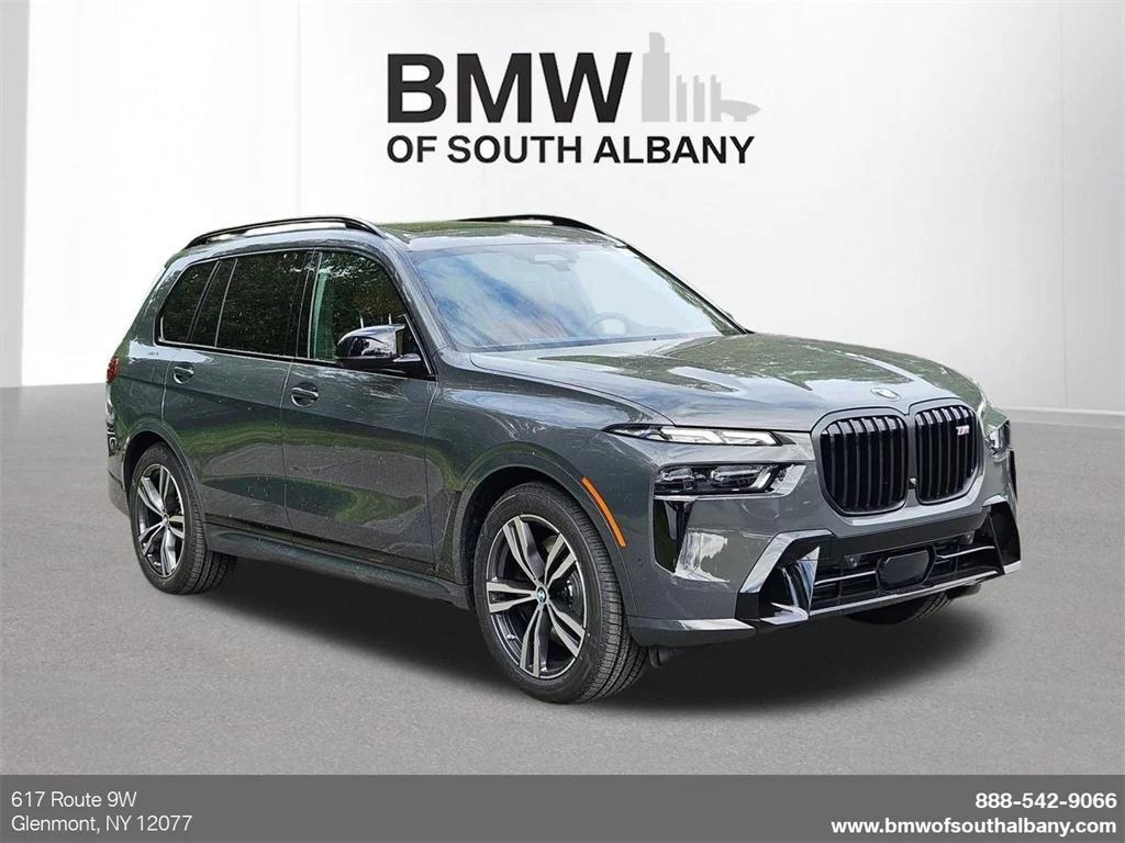 new 2026 BMW X7 car, priced at $125,565
