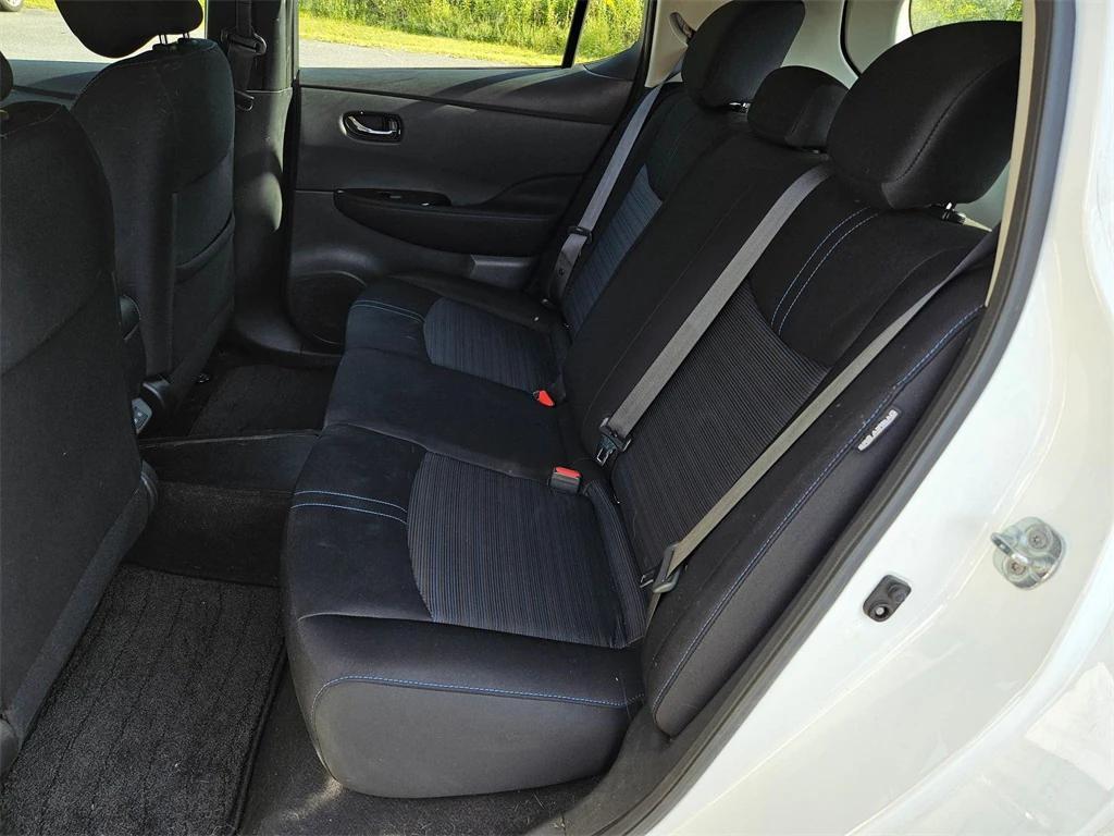 used 2022 Nissan Leaf car
