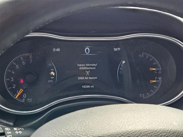 used 2022 Jeep Grand Cherokee car, priced at $29,987