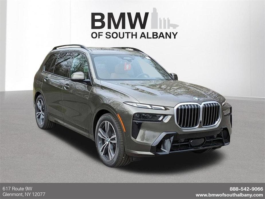 new 2025 BMW X7 car, priced at $95,795