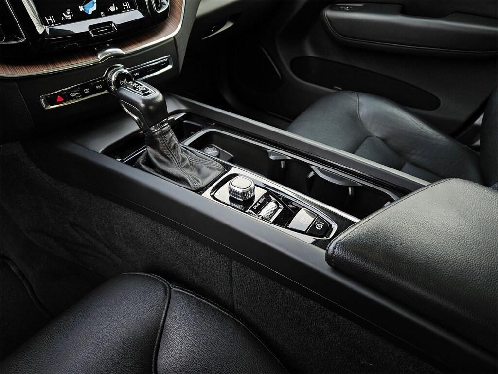 used 2019 Volvo XC60 car, priced at $19,688
