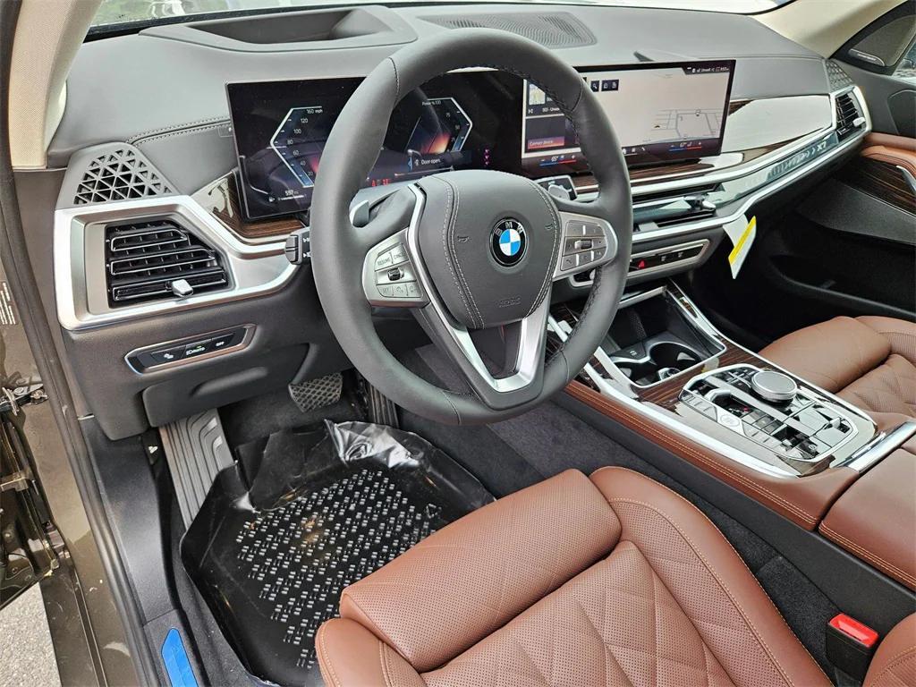 new 2026 BMW X7 car, priced at $94,565