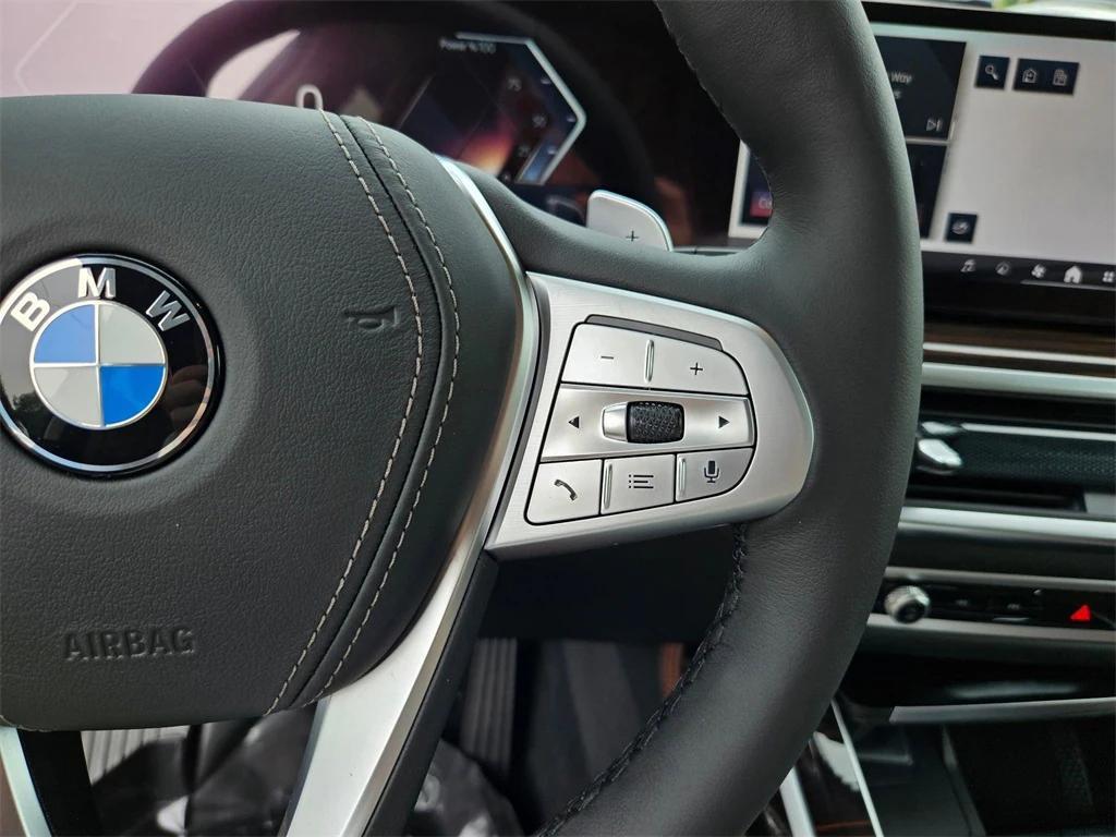 new 2026 BMW X7 car, priced at $94,565