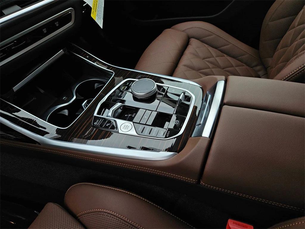 new 2026 BMW X7 car, priced at $94,565