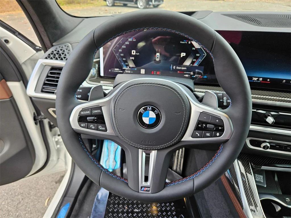new 2026 BMW X7 car, priced at $120,905