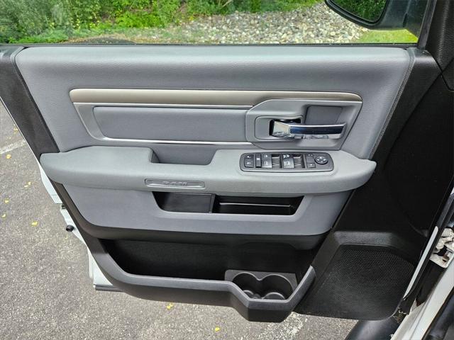 used 2019 Ram 1500 Classic car, priced at $22,775