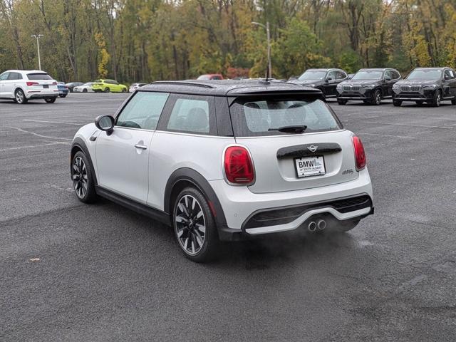 used 2022 MINI Hardtop car, priced at $20,243