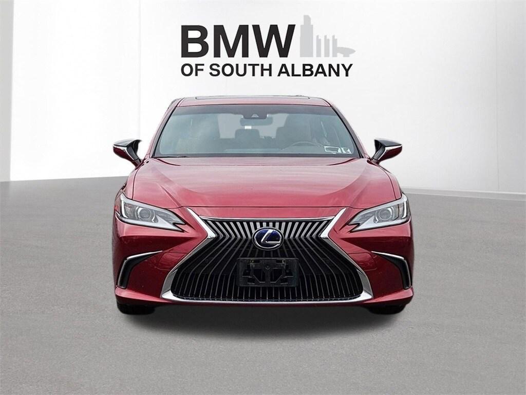 used 2019 Lexus ES 300h car, priced at $27,570
