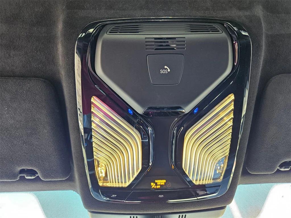 used 2023 BMW M5 car, priced at $83,317