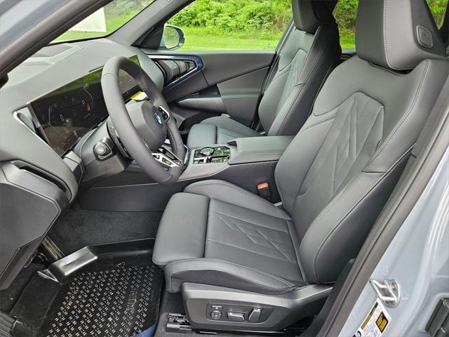new 2025 BMW X3 car, priced at $56,205