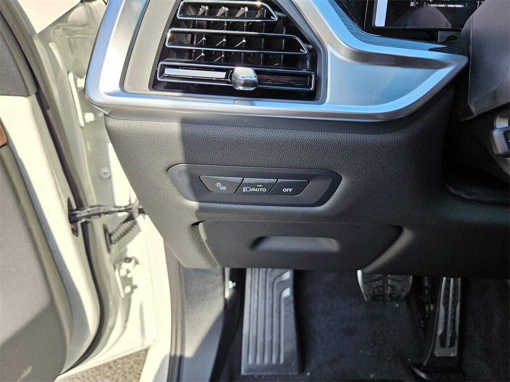 new 2026 BMW X5 PHEV car, priced at $93,250