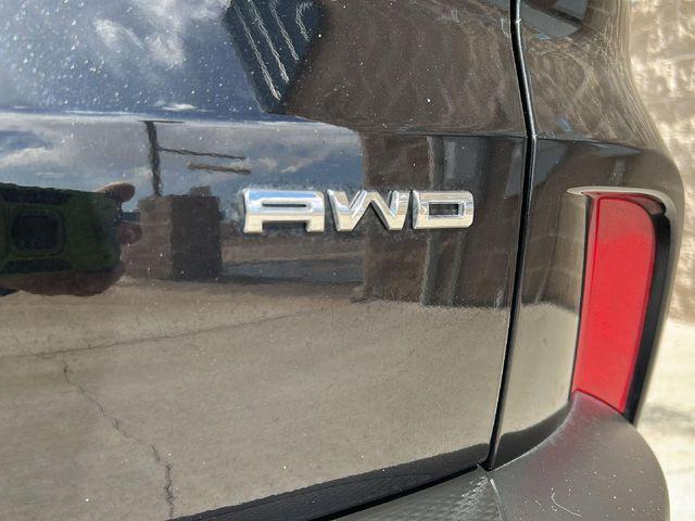 used 2024 Ford Escape car, priced at $25,144