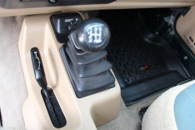 used 2001 Jeep Wrangler car, priced at $11,500