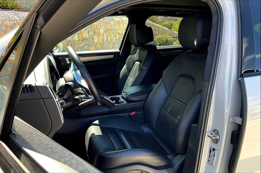 used 2023 Porsche Cayenne car, priced at $87,106