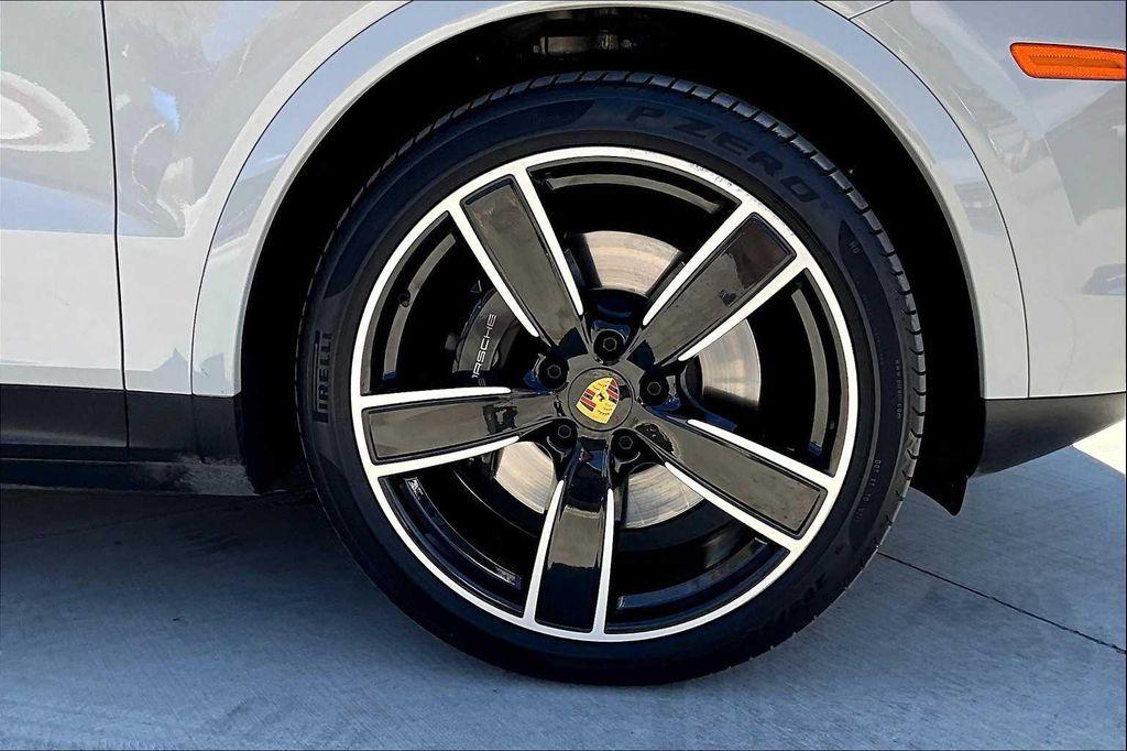 used 2023 Porsche Cayenne car, priced at $87,106