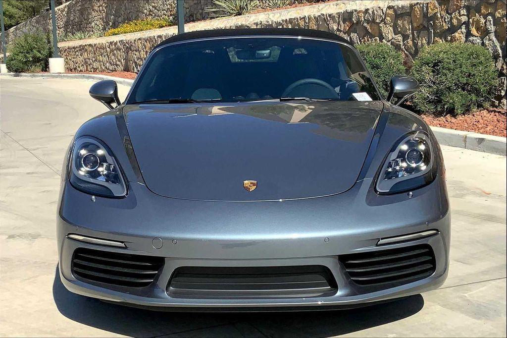 new 2025 Porsche 718 Boxster car, priced at $92,975