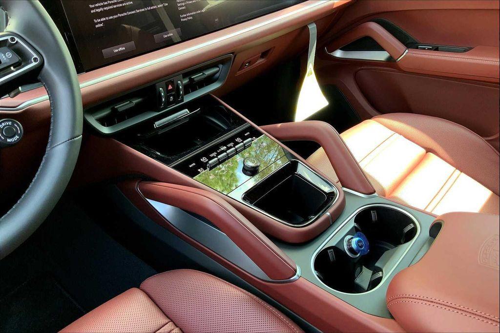 new 2025 Porsche Cayenne car, priced at $163,315