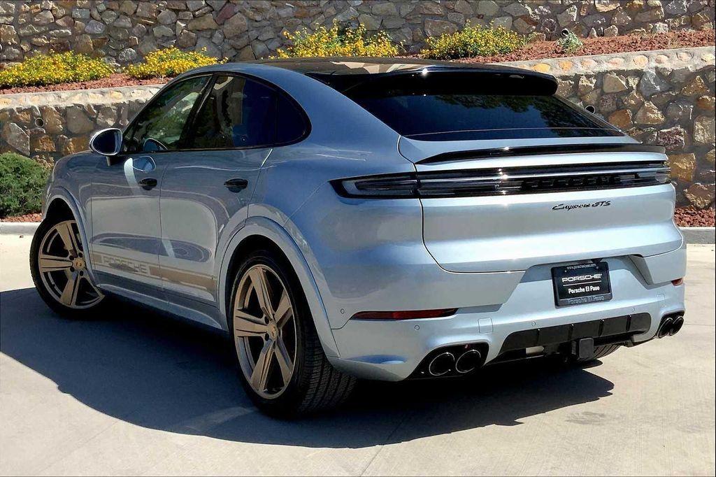 new 2025 Porsche Cayenne car, priced at $157,745
