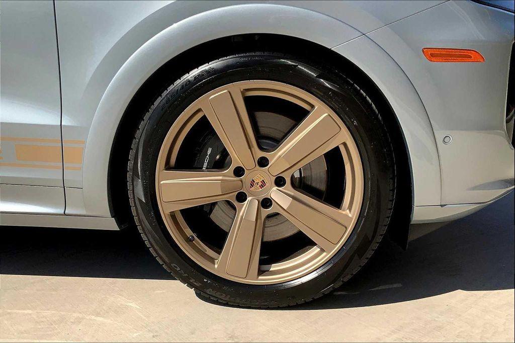 new 2025 Porsche Cayenne car, priced at $157,745