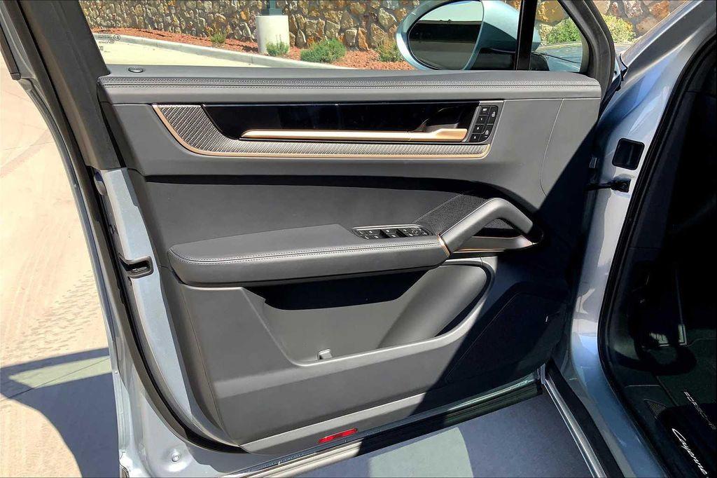 new 2025 Porsche Cayenne car, priced at $157,745
