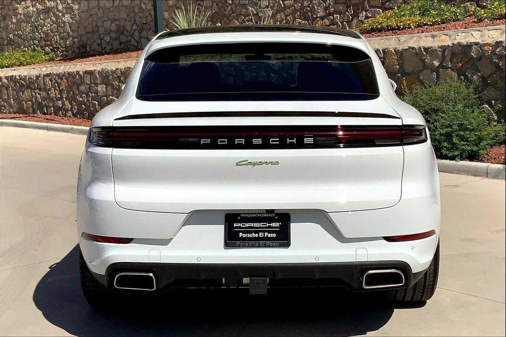 new 2025 Porsche Cayenne car, priced at $132,465