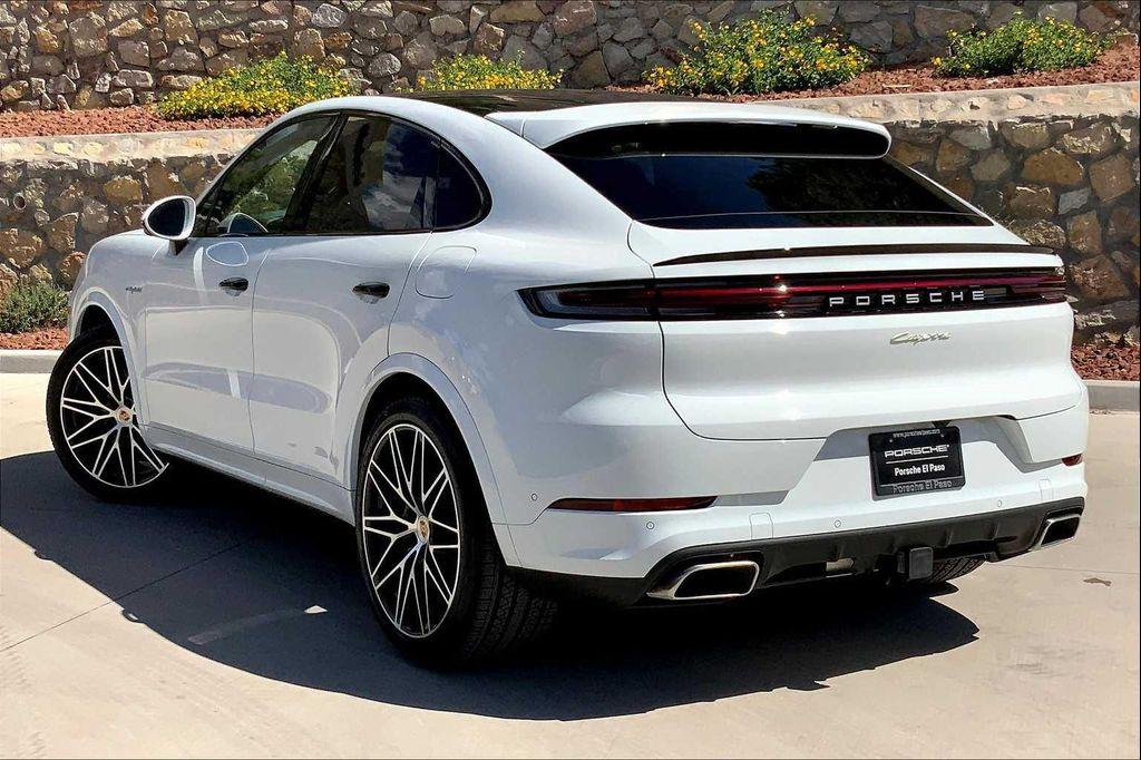 new 2025 Porsche Cayenne car, priced at $132,465
