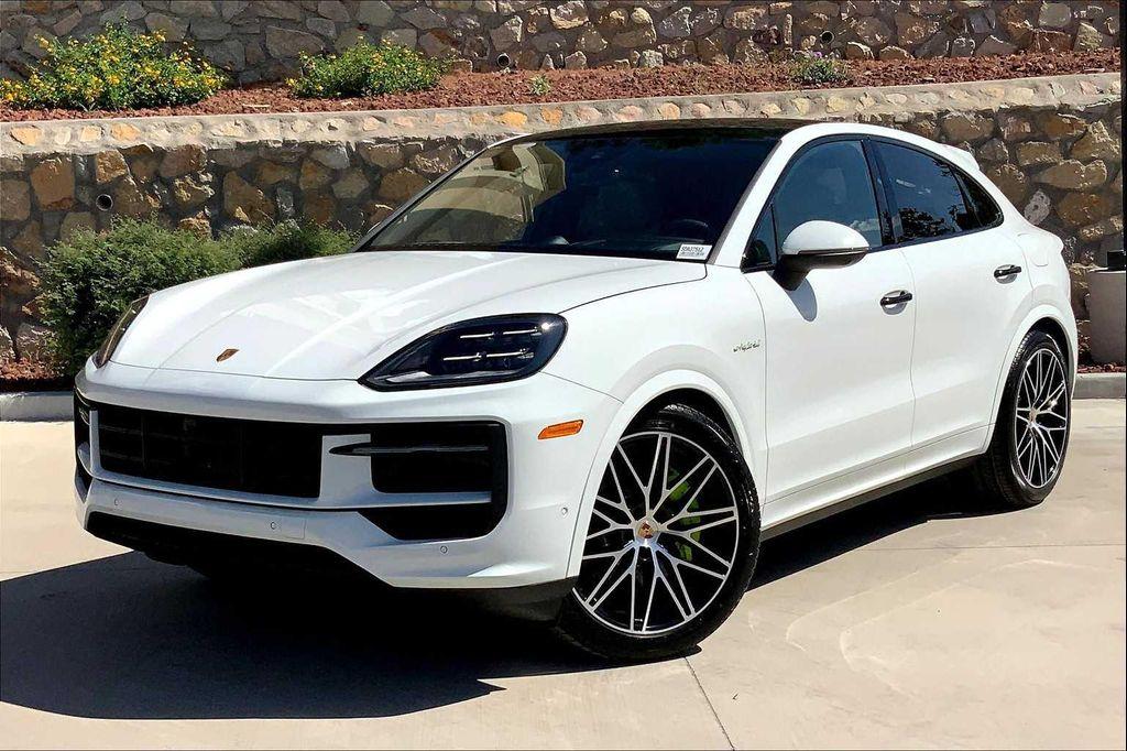 new 2025 Porsche Cayenne car, priced at $132,465