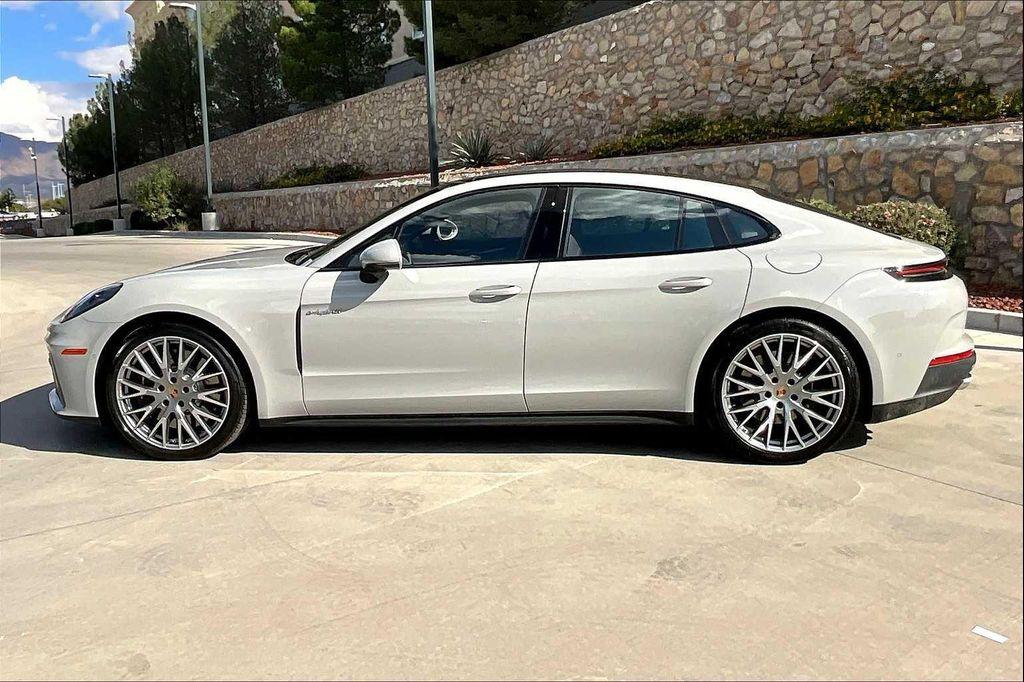 new 2026 Porsche Panamera car, priced at $166,520
