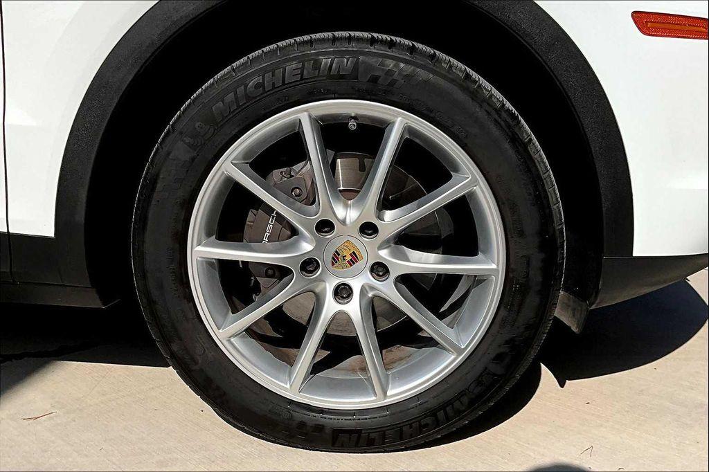 used 2020 Porsche Cayenne car, priced at $47,104