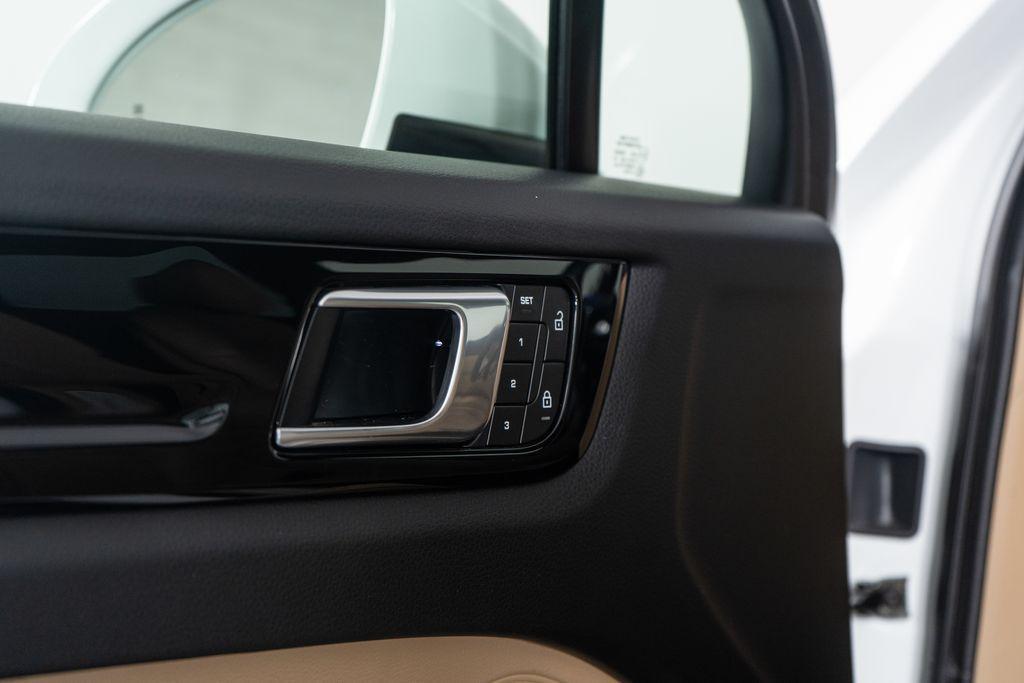 used 2023 Porsche Cayenne car, priced at $77,990