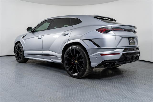 used 2023 Lamborghini Urus car, priced at $229,990