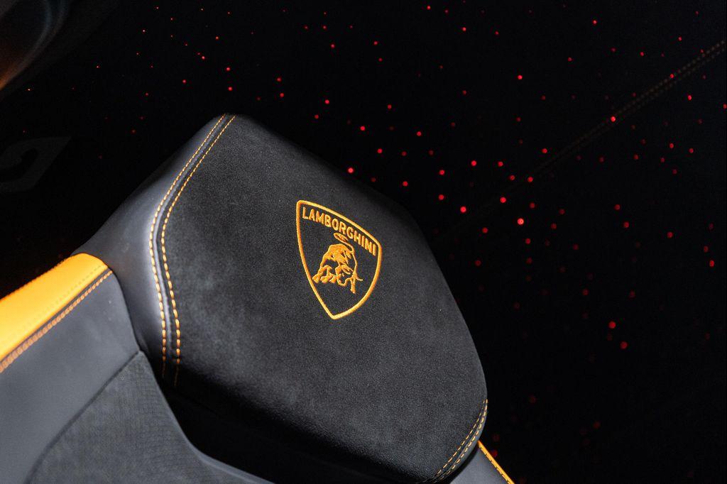 used 2023 Lamborghini Urus car, priced at $283,990