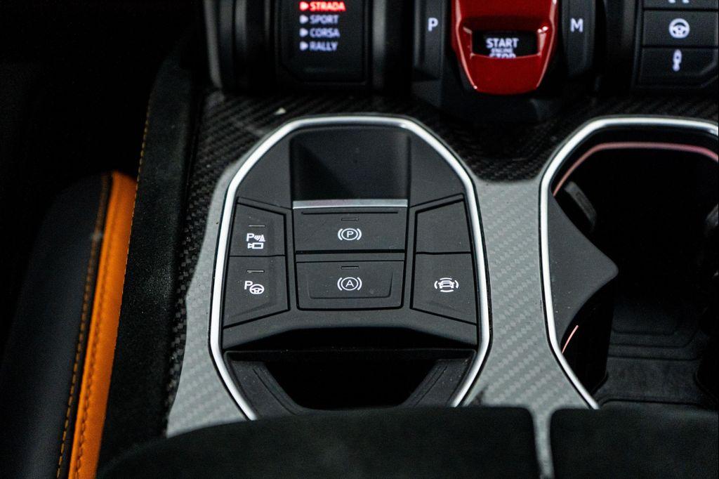 used 2023 Lamborghini Urus car, priced at $283,990
