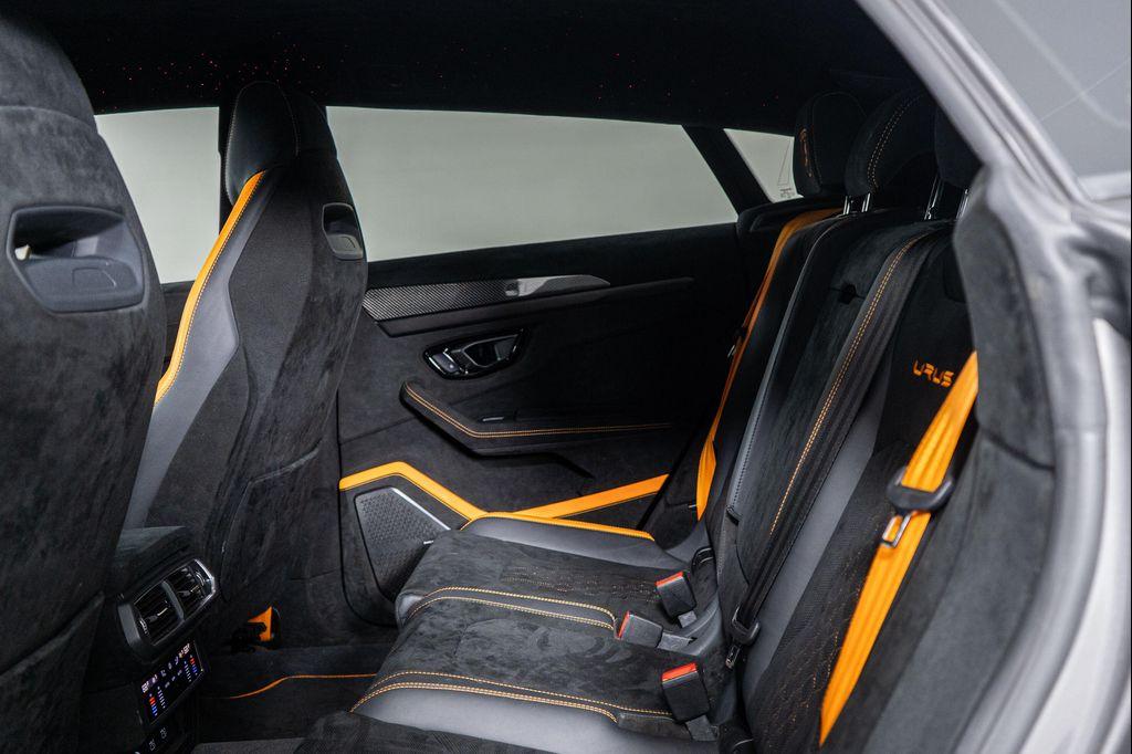 used 2023 Lamborghini Urus car, priced at $283,990