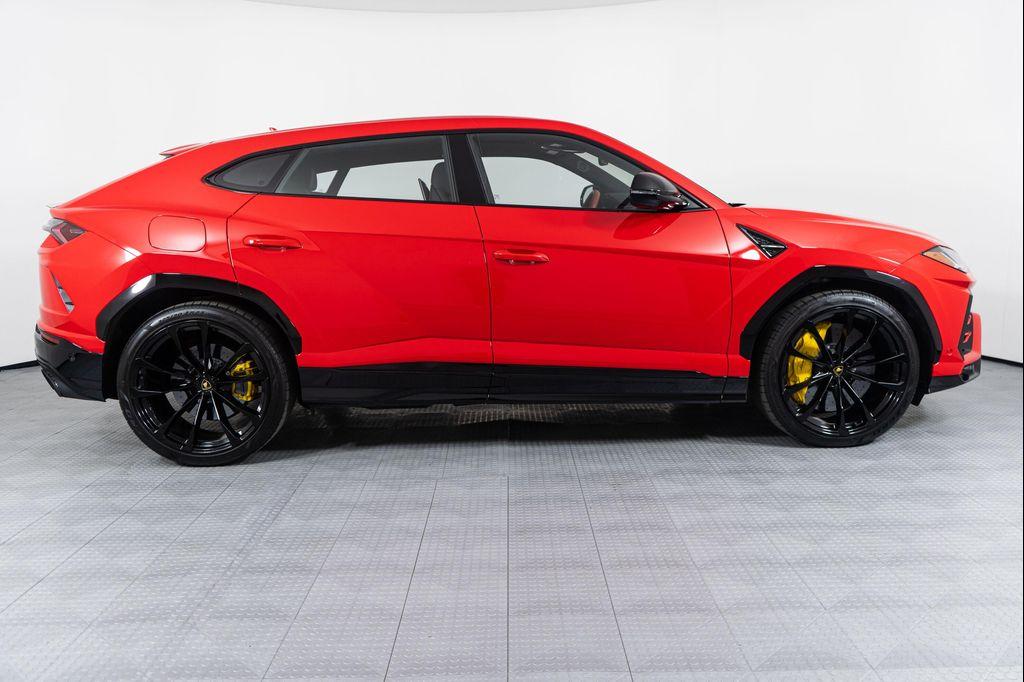used 2021 Lamborghini Urus car, priced at $203,990