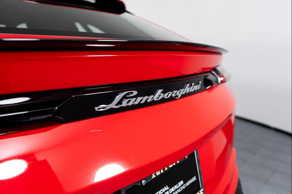 used 2021 Lamborghini Urus car, priced at $203,990