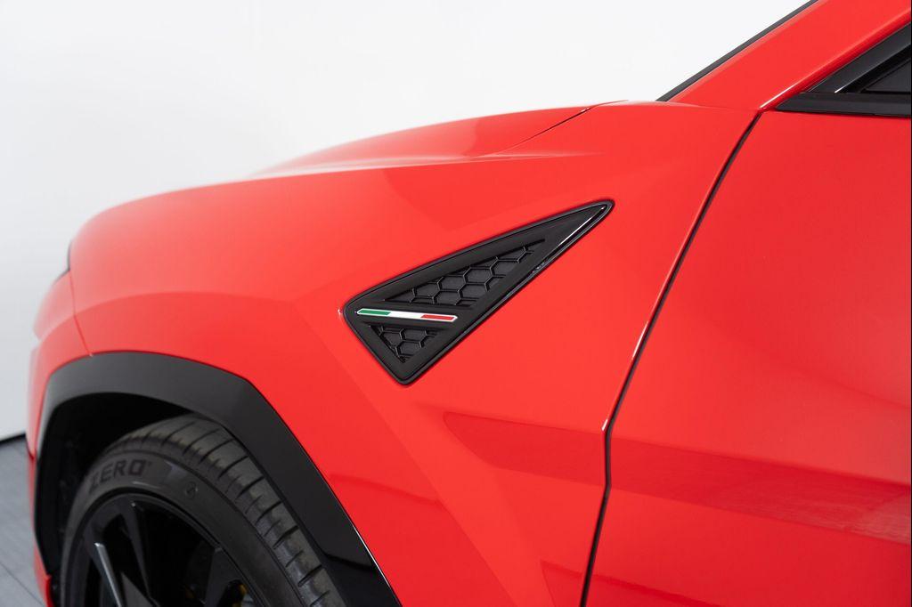 used 2021 Lamborghini Urus car, priced at $203,990