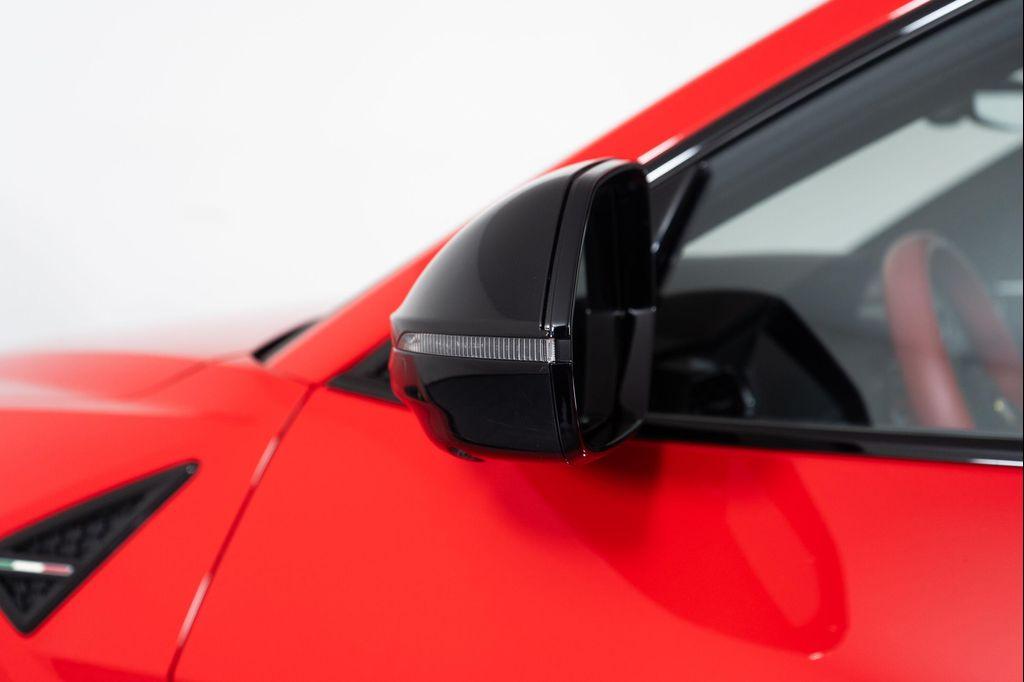 used 2021 Lamborghini Urus car, priced at $203,990