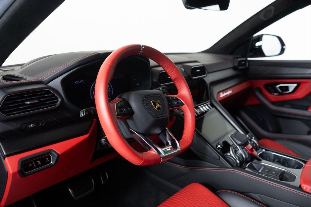 used 2021 Lamborghini Urus car, priced at $203,990