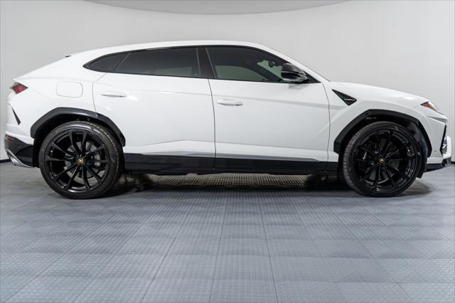 used 2020 Lamborghini Urus car, priced at $199,990