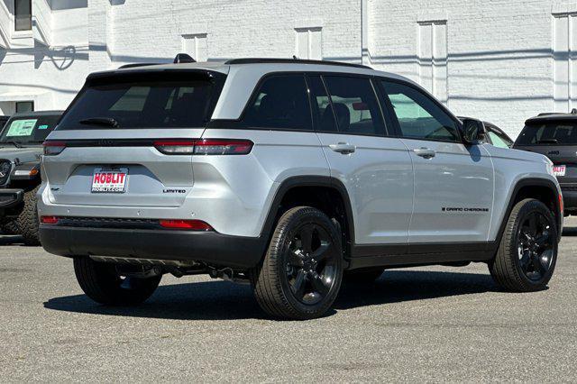 new 2025 Jeep Grand Cherokee car, priced at $40,970