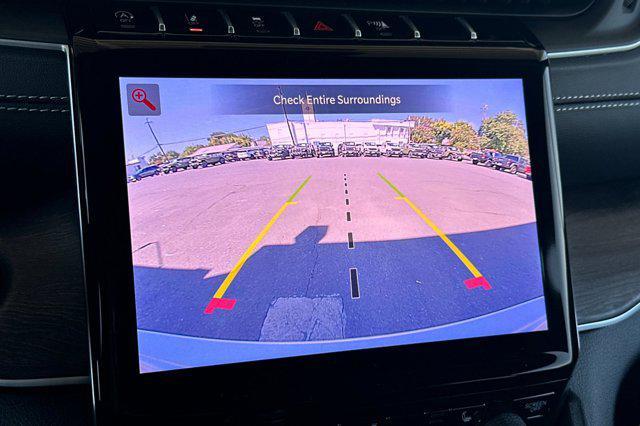 new 2025 Jeep Grand Cherokee car, priced at $40,970