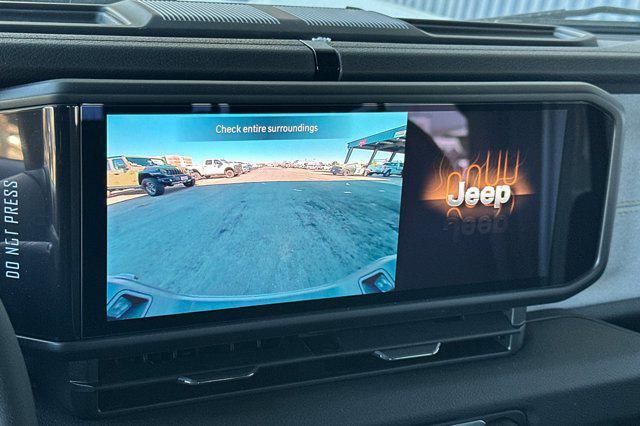 new 2025 Jeep Gladiator car, priced at $43,195