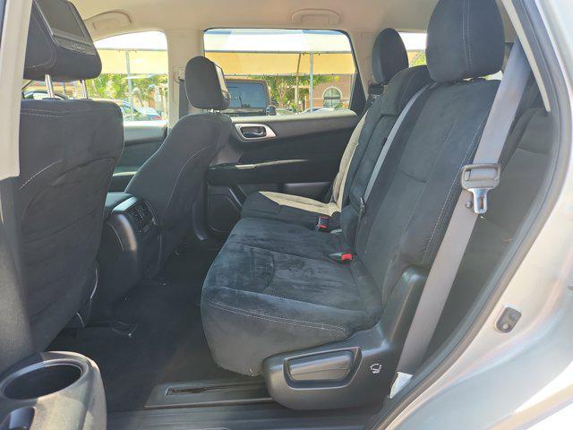 used 2016 Nissan Pathfinder car, priced at $10,682