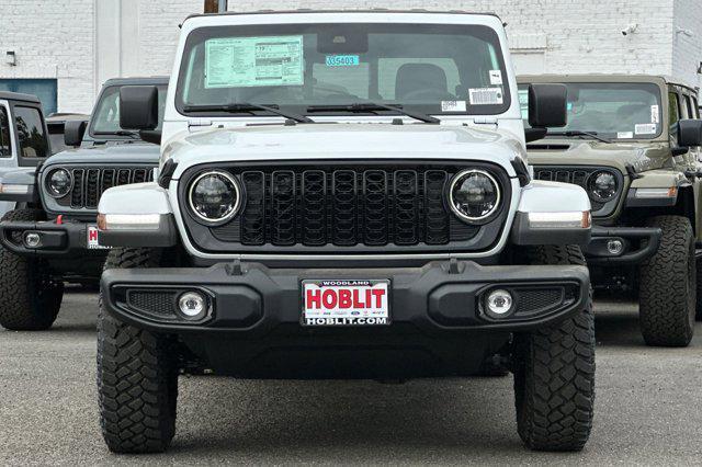 new 2025 Jeep Gladiator car, priced at $46,795